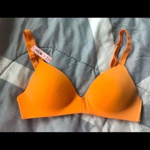 Victoria Secret wireless bra